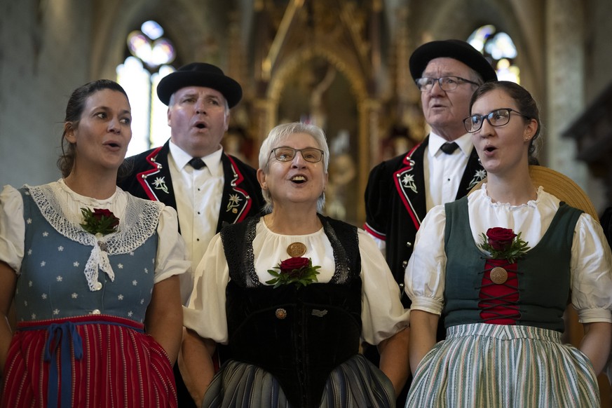 Jodlerunterhaltung der Stadtjodler Heimelig Frauenfeld, am Sonntag, 7. Dezember 2025, in der katholischen Kirche in Lommis. Die Schweiz hat bei der UNESCO den Antrag eingereicht, das traditionelle Jod ...