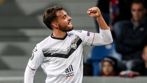 epa06304684 Davide Mariani of Lugano celebrates after scoring during the UEFA Europa League group match between FC Viktoria Plzen and FC Lugano in Plzen, Czech Republic, 02 November 2017. EPA/MARTIN D ...