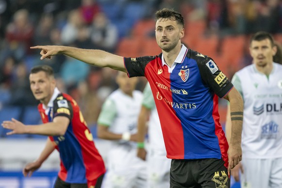 Dominik Schmid (FCB) im Fussball Meisterschaftsspiel der Relegation Group der Super League zwischen dem FC Basel 1893 und dem Yverdon Sport FC im Stadion St. Jakob-Park in Basel, am Dienstag, 21. Mai, ...
