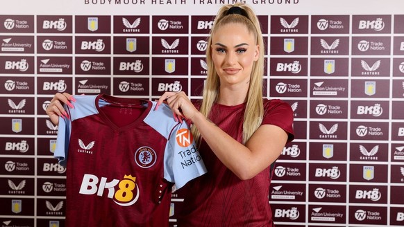 Alisha Lehmann Aston Villa