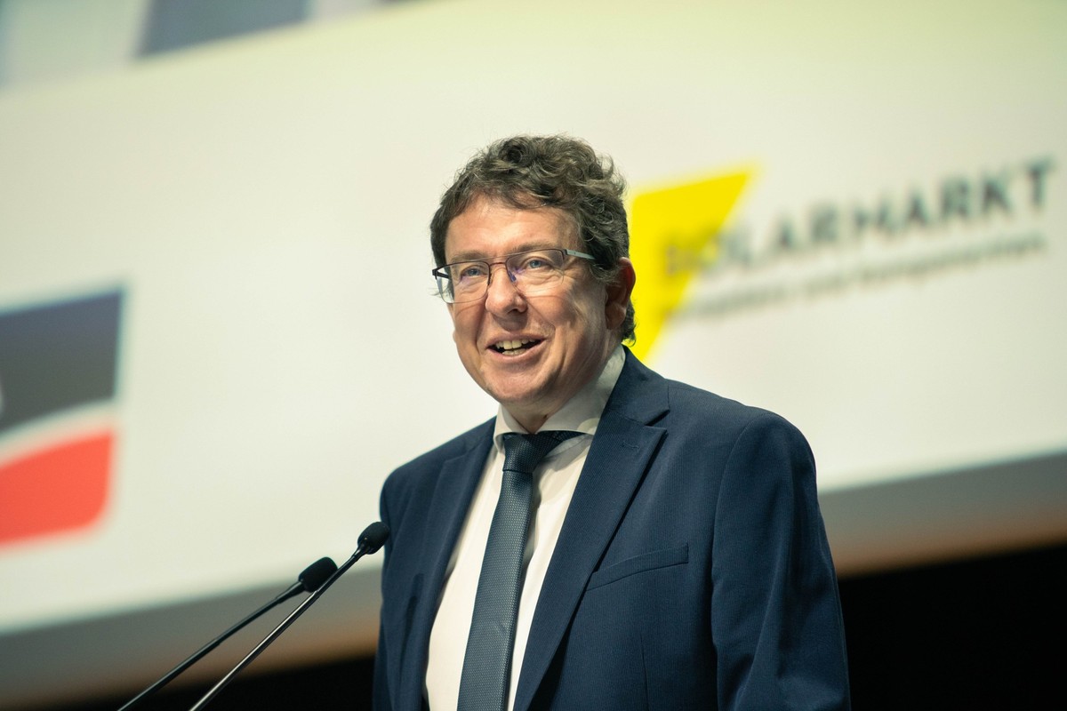 Auftritt bei Freunden: Albert Rösti am Donnerstag an der Photovoltaik-Tagung in Lausanne.