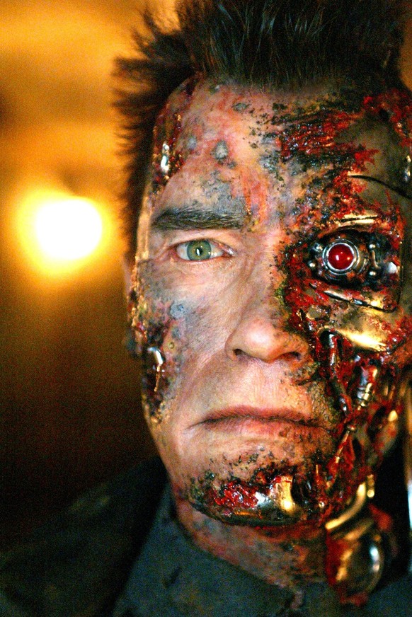 JAHRESRUECKBLICK 2003 - PEOPLE - ARNOLD SCHWARZENEGGER: VOM TERMINATOR ZUM GOVERNATOR: Arnold Schwarzenegger in the film &quot;Terminator 3: The Rise Of The Machines&quot;, 2003. (KEYSTONE/Columbia Tr ...
