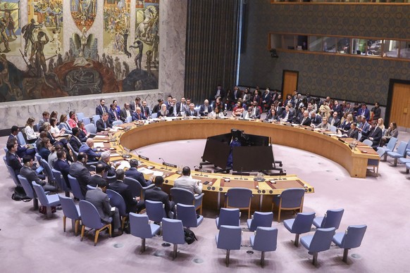 epa12873685 Diplomats and other United Nations employees attend a United Nations Security Council meeting at United Nations Headquarters in New York, New York, USA, 07 April 2026. The council discusse ...