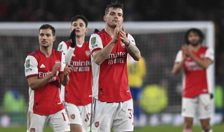 epa09653158 Arsenal's Granit Xhaka (C) reacts after the English Carabao Cup quarter final between Arsenal FC and Sunderland AFC in London, Britain, 21 December 2021. EPA/Facundo Arrizabalaga EDIT ...