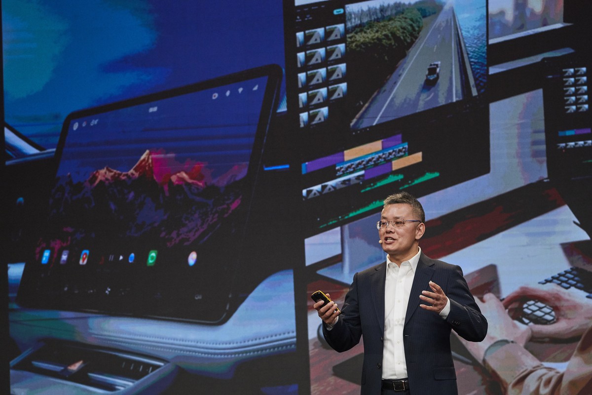 epa09789278 William Tian, president of West European Region at Huawei Consumer Business Group, presents the new products of the brand in Barcelona, Catalonia, Spain, 27 february. The Mobile World Cong ...