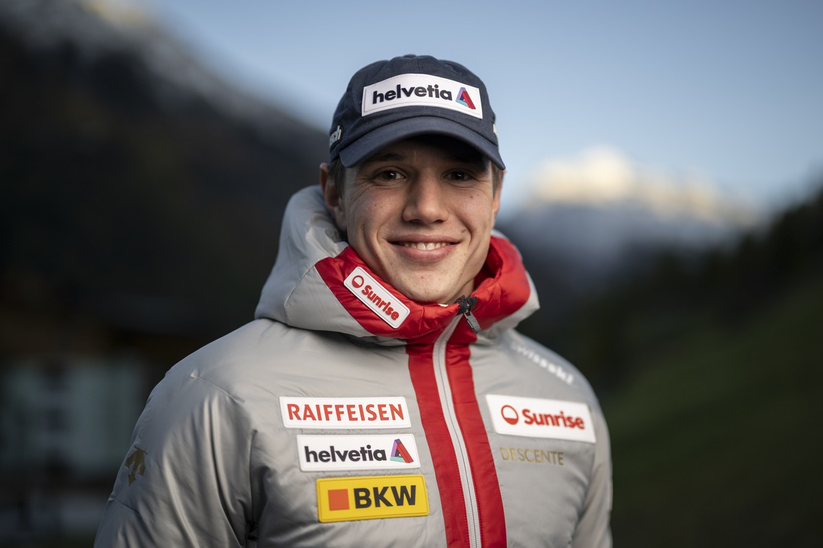 Lenz Haechler from Switzerland poses during a press event prior the FIS Alpine Ski World Cup season in Soelden, Austria, on Friday, October 24, 2025. The Alpine Skiing World Cup season 2025/26 will be ...