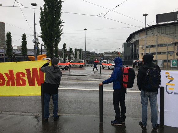 Klimaprotest Zürich Oerlikon Generalversammlung Credit Suisse