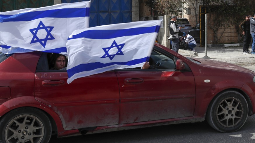 New protests in Israel against justice reform US Republicans call for reconquest of Crimea: how realistic is liberation?