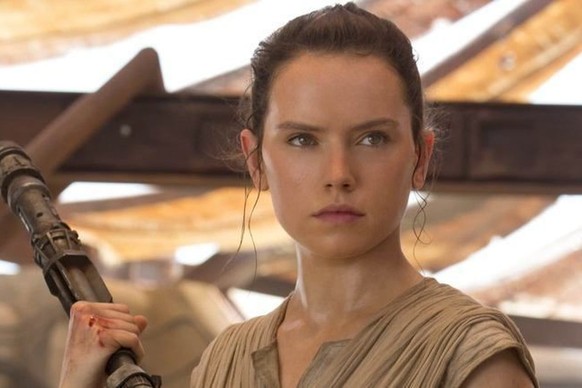 daisy ridley felicity jones rey jyn rogue one star wars episode 7 movie sci fi science fiction http://www.starwars.com/
