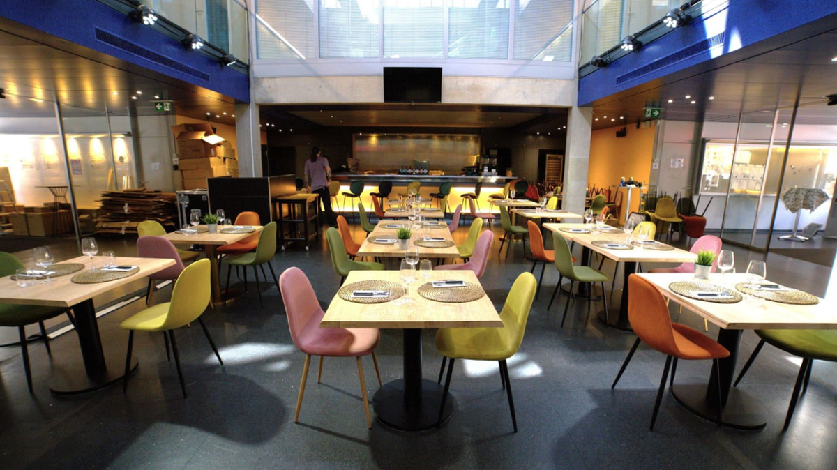 Du sushi à la fondue en passant par la cuisine persane: TheFork a sélectionné 20 tables genevoises et lausannoises adaptées aux rendez-vous professionnels.