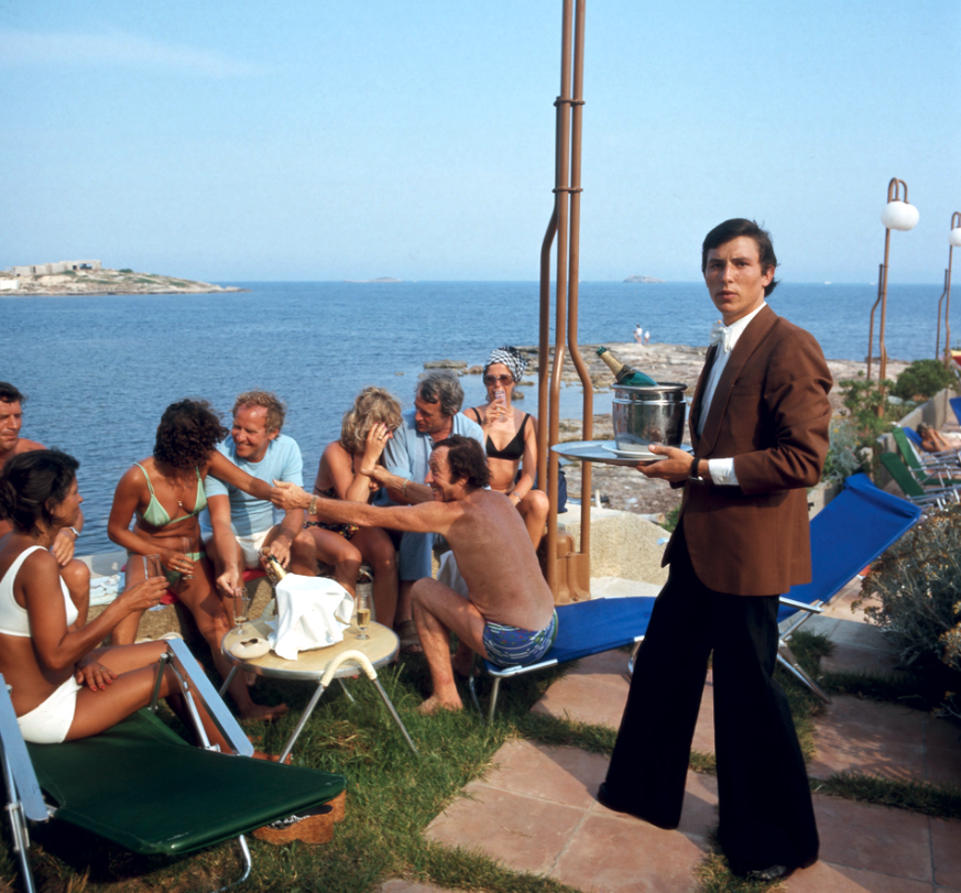 "Walter Rudolph – Ibiza 1976"

https://agonyecstasygallery.com/products/walter-rudolph-ibiza-1976