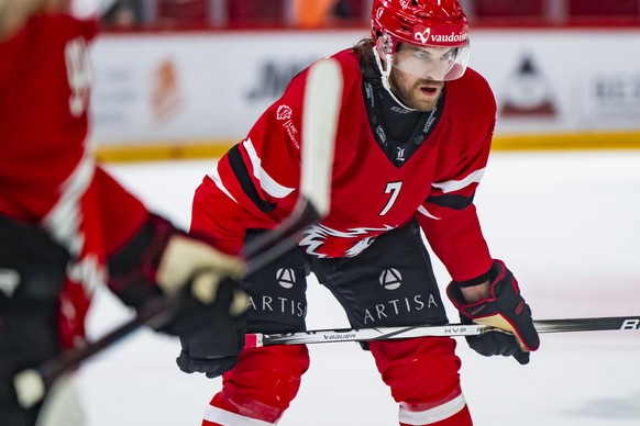 Deception de Aurelien Marti (LHC) lors du match du championnat suisse de hockey sur glace de National League entre Lausanne HC, LHC, et HC Davos le jeudi 28 novembre 2024 a la patinoire de la Vaudoise ...