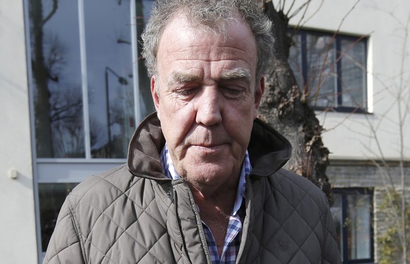 Television presenter Jeremy Clarkson leaves an address in London, March 11, 2015. Britain&#039;s BBC said on Tuesday it had suspended Jeremy Clarkson, the presenter of the globally popular &#039;Top G ...