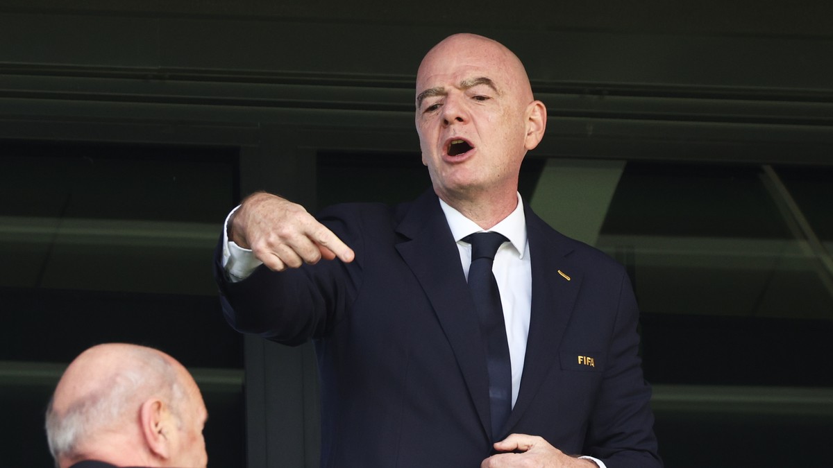 Gianni Infantino schlägt im FIFA-Machtkampf milde Töne an. Seine Gegner bringt er damit in Zugzwang. Doch wie glaubwürdig