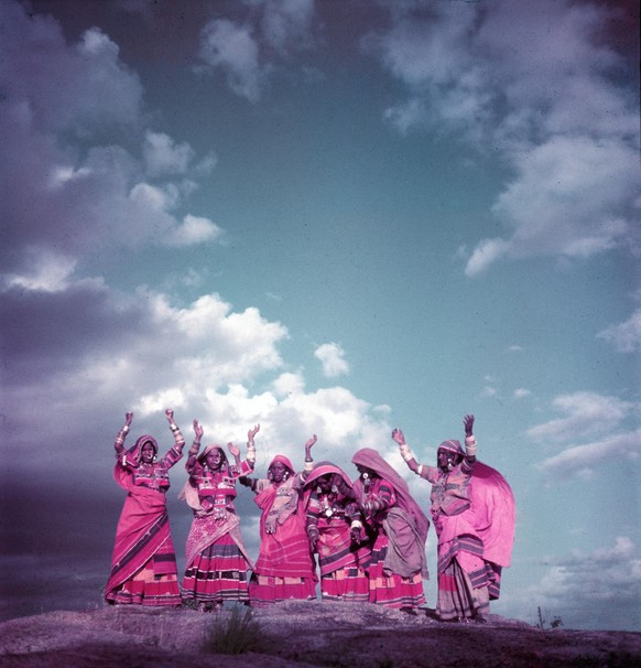 INDIA - 1949: Northern Indian tribe of Banjara dancers performing somewhere in Hyderabad. (Photo by Jack Birns/The LIFE Picture Collection via Getty Images)