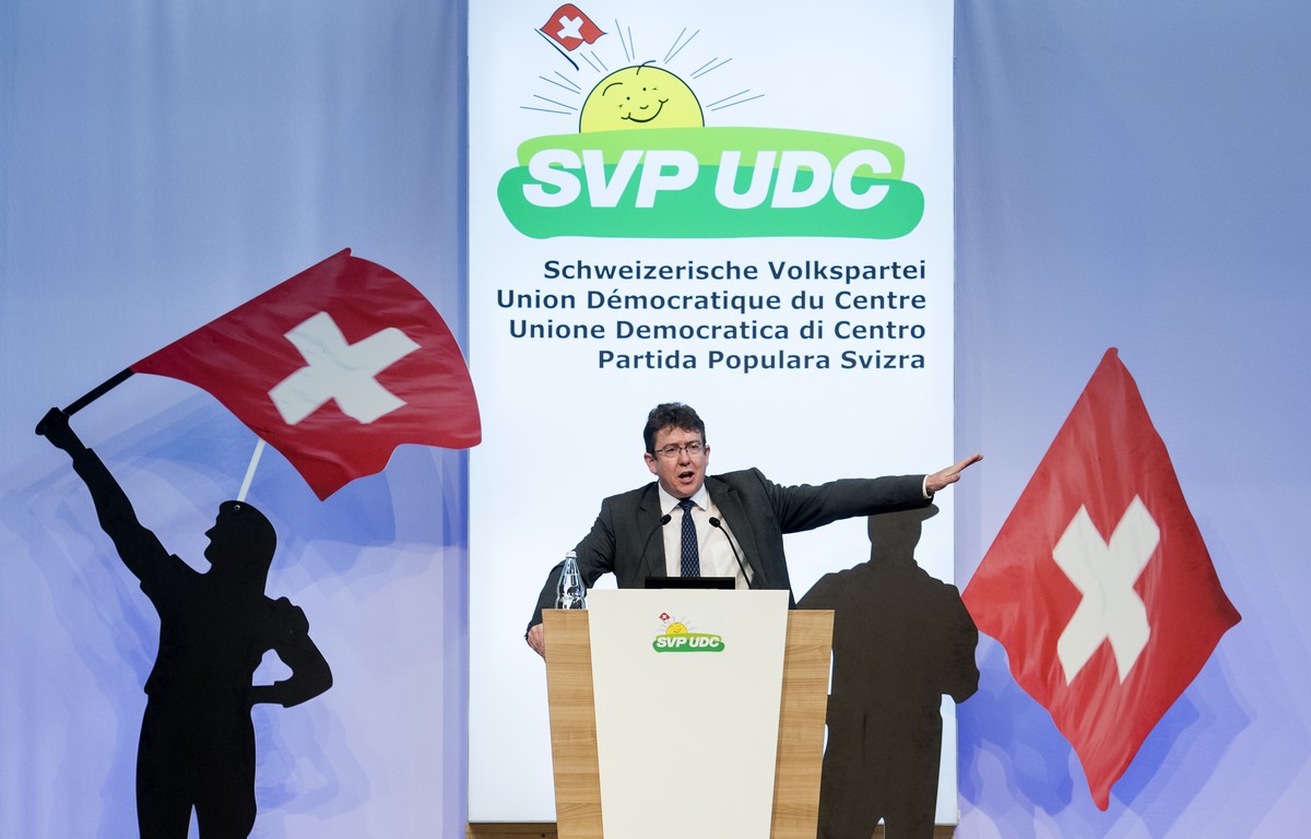 Nationalrat Albert Roesti spricht an der Delegiertenversammlung der SVP ueber den "Radikaler Islam in der Schweiz: was ist zu tun?", aufgenommen am Samstag, 28. Oktober 2017 in Frauenfeld. ( ...