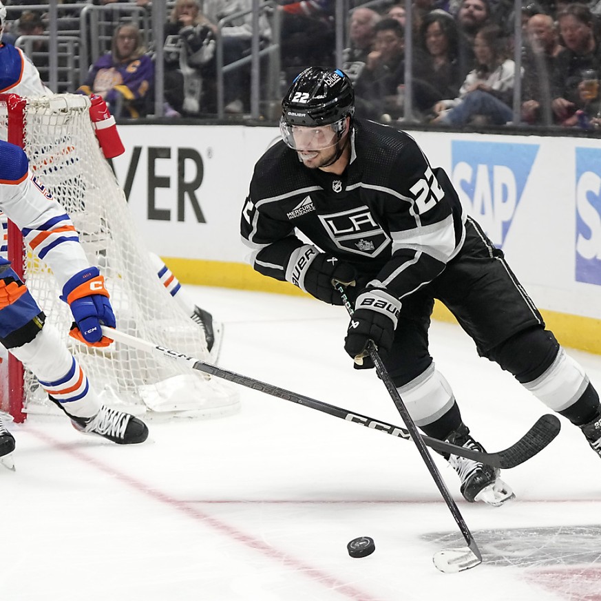Kevin Fiala (� droite) va patiner pour l&#039;�quipe de Suisse � Prague.