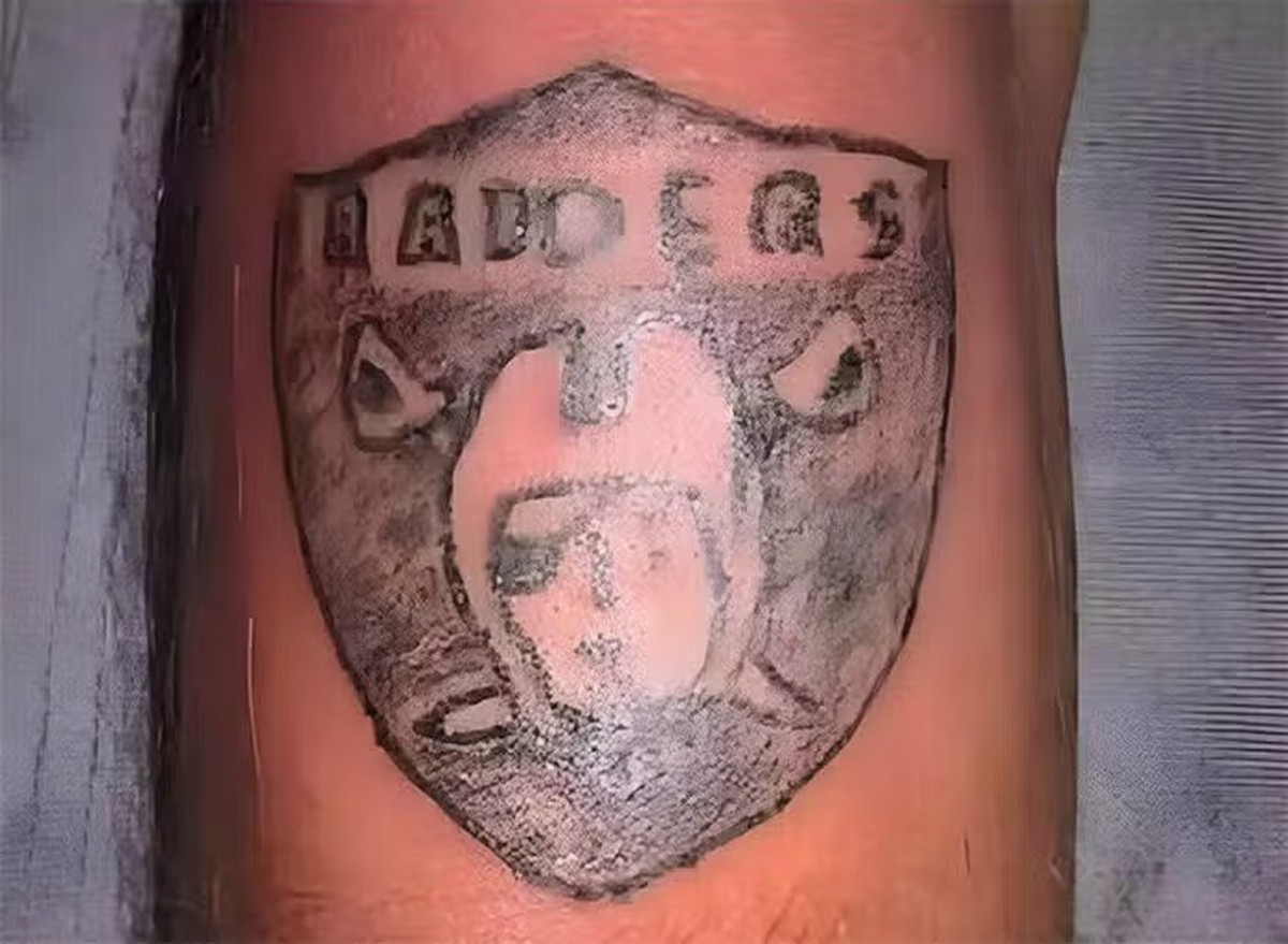 21 tatouages complètement ratés