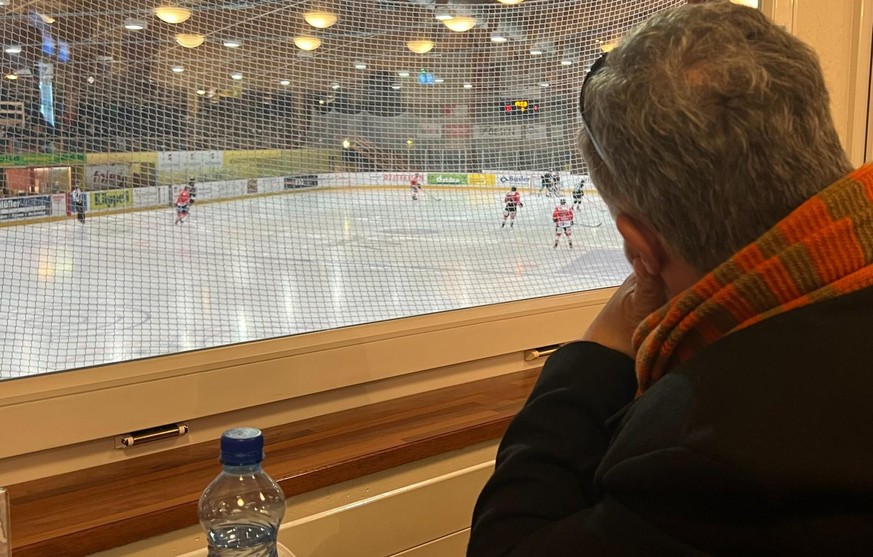 VIP-Loge im Amateurhockey: Das Spiel von der Beiz aus sehen …