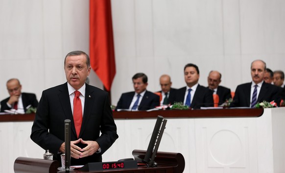 Erdoğan im türkischen Parlament.