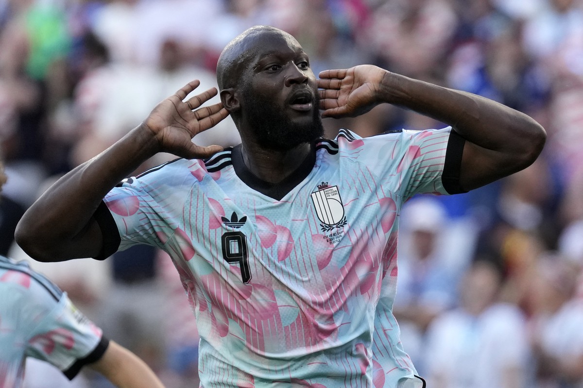 epa13093477 Romelu Lukaku of Belgium celebrates scoring the 1-4 goal during the FIFA World Cup 2026 Round of 16 match USA against Belgium, in Seattle, Washington, USA, 06 July 2026. EPA/STEPHEN BRASHE ...
