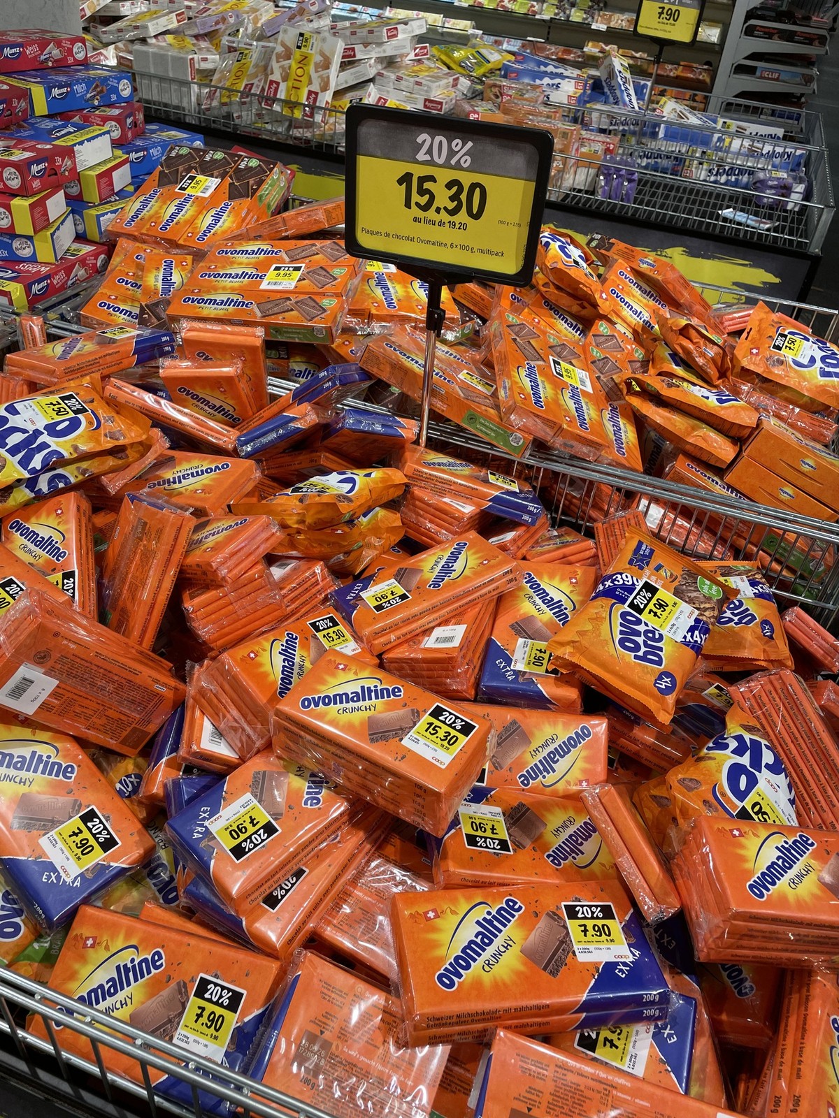 Les produits Ovomaltine sont en soldes à la Coop.