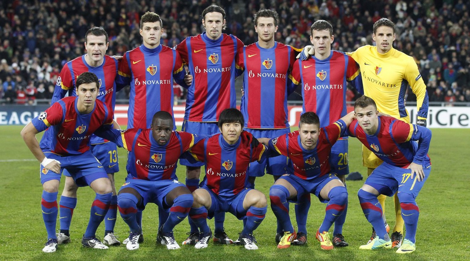 Basel&#039;s players pose before the UEFA Champions League Group C soccer match between Switzerland&#039;s FC Basel and England&#039;s Manchester United FC at the St. Jakob-Park stadium in Basel, Swit ...