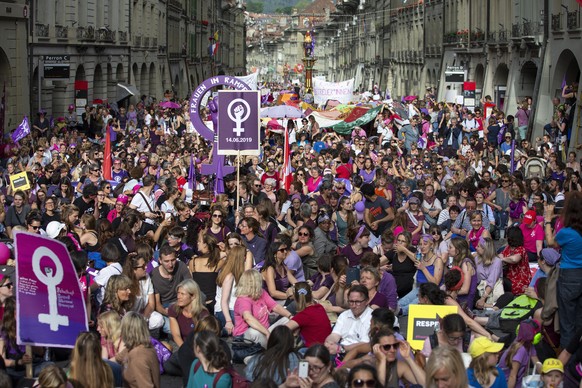 &lt;p&gt;Sitzstreik in der Berner Kramgasse.&lt;/p&gt;