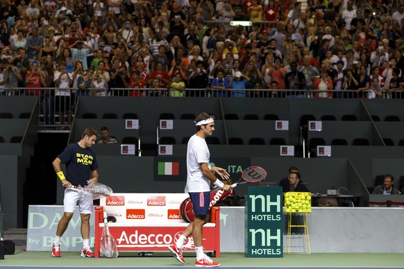 Wawrinka und Federer im Training.