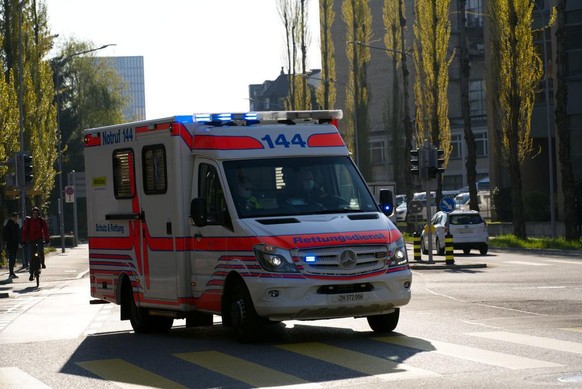 Zwei Kinder wurden ins Spital gebracht.