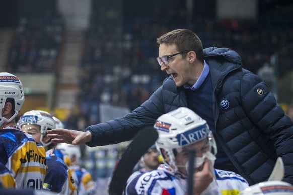 HC Ambri-Piotta Cheftrainer Luca Cereda im vierten Eishockey Spiel des Playout-Final der National League zwischen dem EHC Kloten und dem HC Ambri-Piotta am Montag, 2. April 2018, in Kloten. (KEYSTONE/ ...