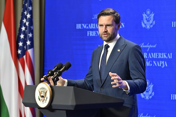 epa12873409 A handout photo made available by the Hungarian PM's General Department of Communication shows US Vice President JD Vance during a joint press conference in Orban?s office, the former ...