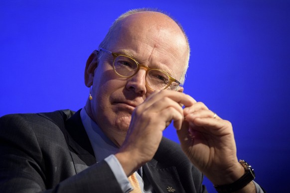 epa05943349 Martin Blessing, President of Personal and Corporate Banking and President of UBS Switzerland, looks on during the St. Gallen Symposium, a platform for dialogue on key issues in management ...