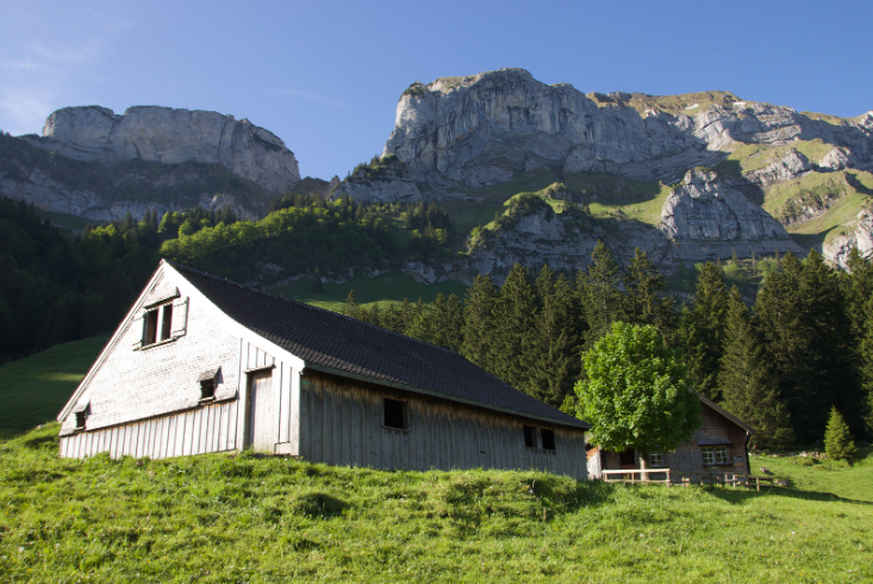 Bogartenfenster Rauszeit Felslöcher der Schweiz Alpstein