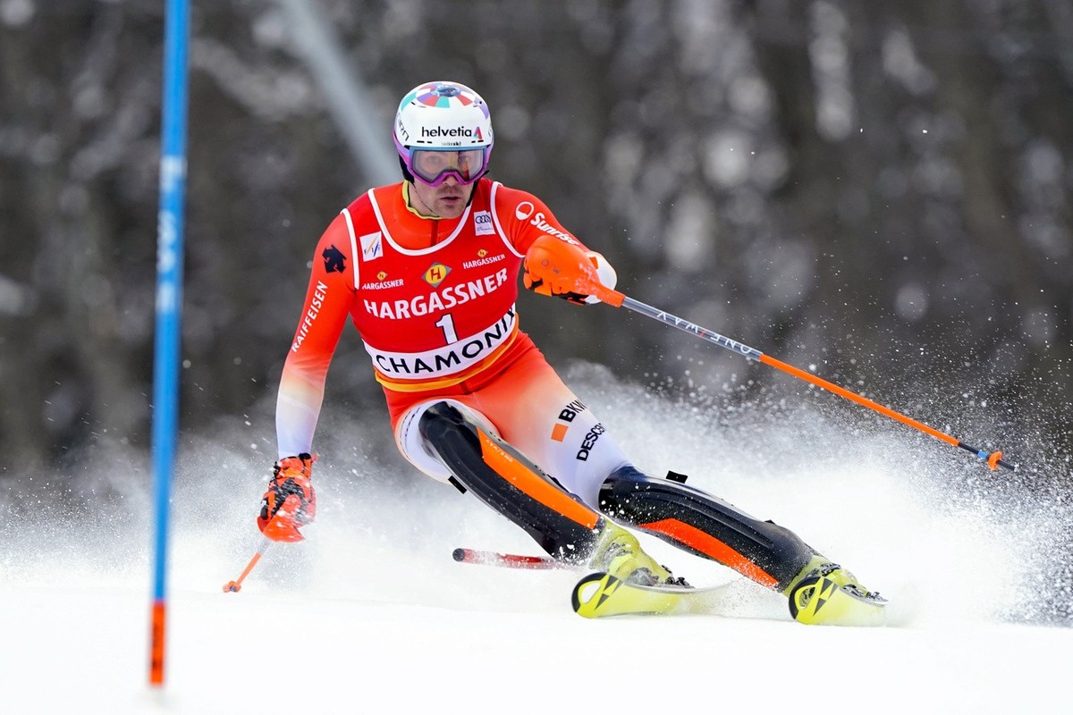 Switzerland's Daniel Yule speeds down the course during an alpine ski, men's World Cup slalom in Chamonix, France, Saturday, Feb. 4, 2023. (AP Photo/Pier Marco Tacca)