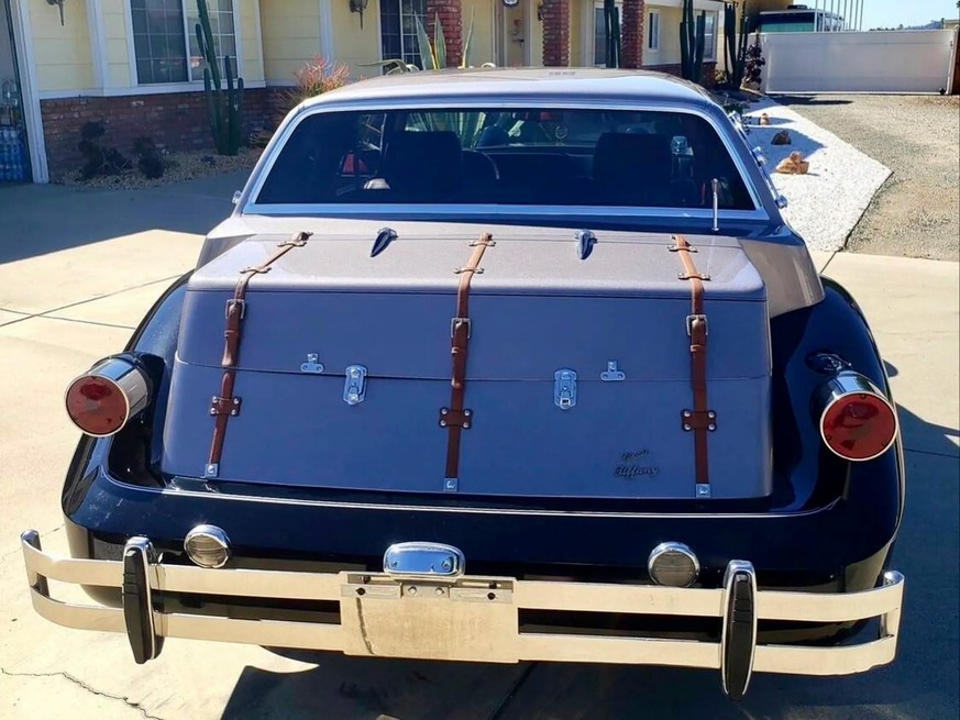 1986 Tiffany Classic 
https://www.hemmings.com/auction/1986-tiffany-classic-chino-ca-581207