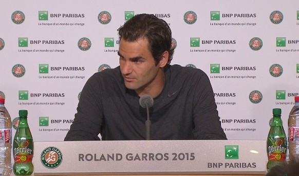 Federer an der Pressekonferenz.