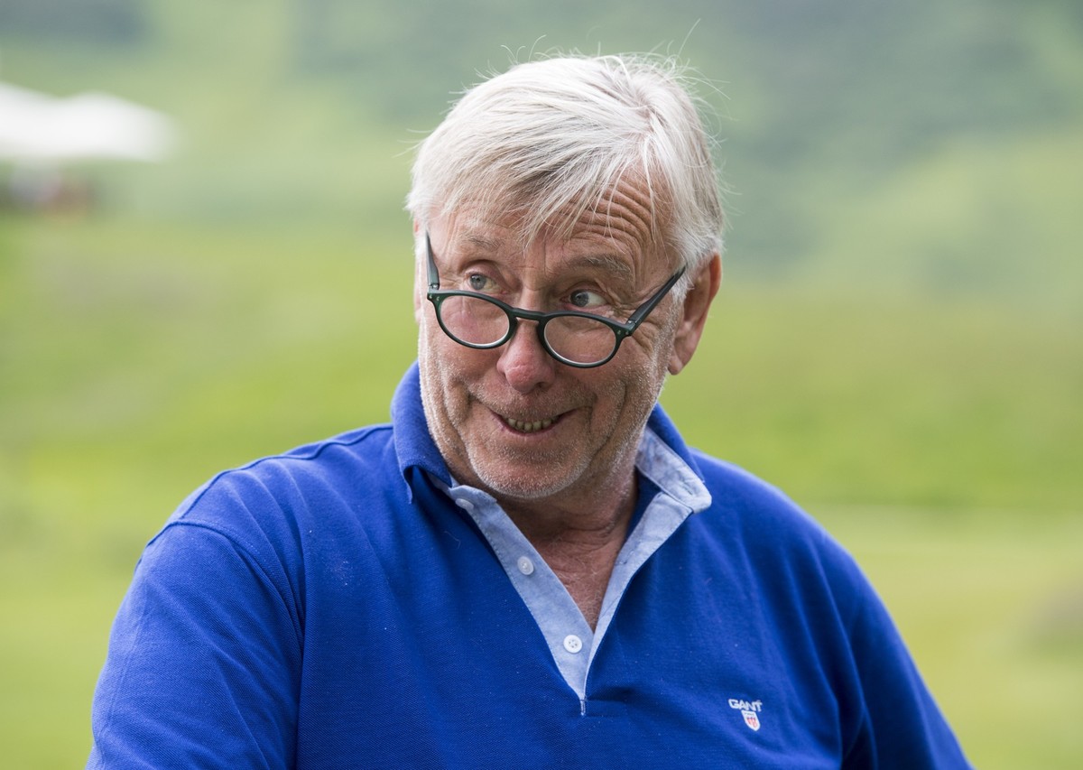 Der ehemalige Skirennfahrer Roland Collombin am Eroeffnungsturnier des Golfplatzes "Andermatt Swiss Alps Golf Course", am Samstag, 25. Juni 2016, in Andermatt. (KEYSTONE/Urs Flueeler)