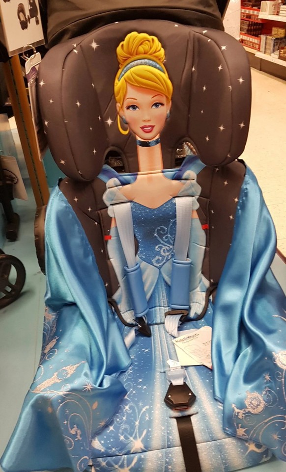 Lustige Fails: Cinderella Autositz