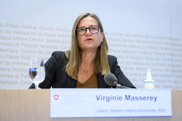 Virginie Masserey, Leiterin Sektion Infektionskontrolle, Bundesamt fuer Gesundheit BAG, spricht an einem Point de Presse zur Covid 19 Situation, am Dienstag, 7. Dezember 2021. (KEYSTONE/Anthony Anex)