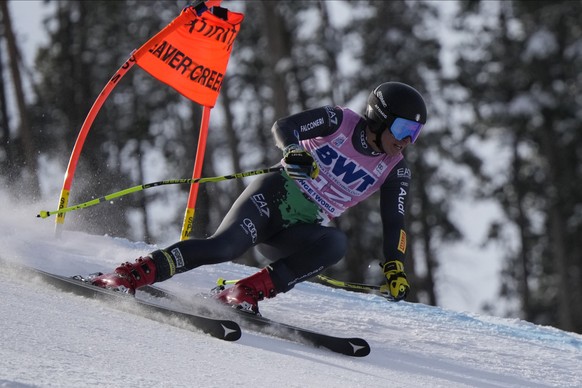 FILE - Italy&#039;s Matteo Franzoso competes during a men&#039;s World Cup super-G skiing race, Dec. 4, 2022, in Beaver Creek, Colo. (AP Photo/Robert F. Bukaty, file)
Obit-Franzoso Skiing