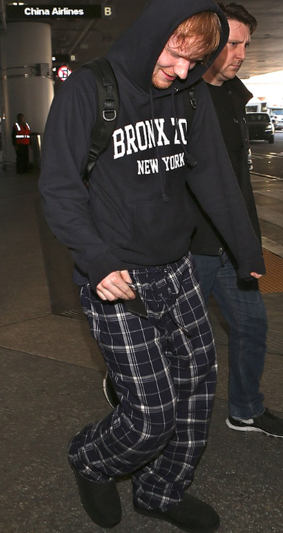 ed sheeran pyjama LA 2015