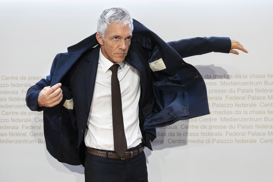 epa07561118 Swiss Federal Attorney Michael Lauber leaves a press conference at the Media Centre of the Federal Parliament in Bern, Switzerland, 10 May 2019. Federal Attorney Michael Lauber is criticis ...