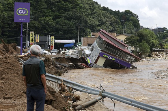 A damaged convenience store building is seen after heavy rains in Gapyeong, South Korea, Sunday, July 20, 2025. (Lee Young-hwan/Newsis via AP)
South Korea Heavy Rain