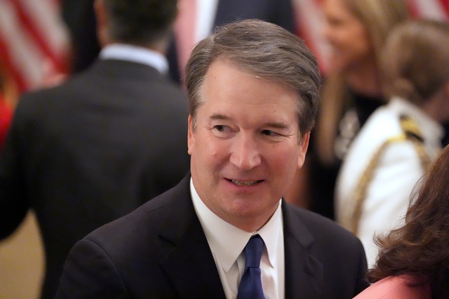 Justice Brett Kavanaugh attends the swearing in of Kevin Warsh as Chairman of the Federal Reserve in the East Room of the White House, Friday, May 22, 2026, in Washington. (AP Photo/Alex Brandon)
Dona ...