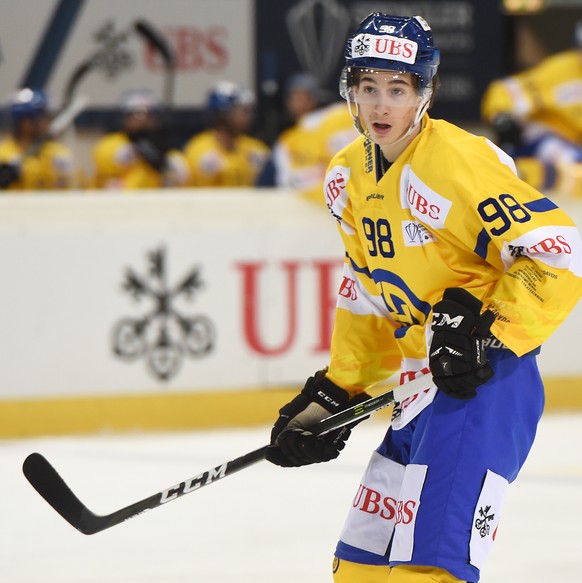Davos Ken Jaeger during the game between Switzerlands HC Lugano and Switzerlands HC Davos at the 90th Spengler Cup ice hockey tournament in Davos, Switzerland, Friday, December 30, 2016. (KEYSTONE/Mel ...