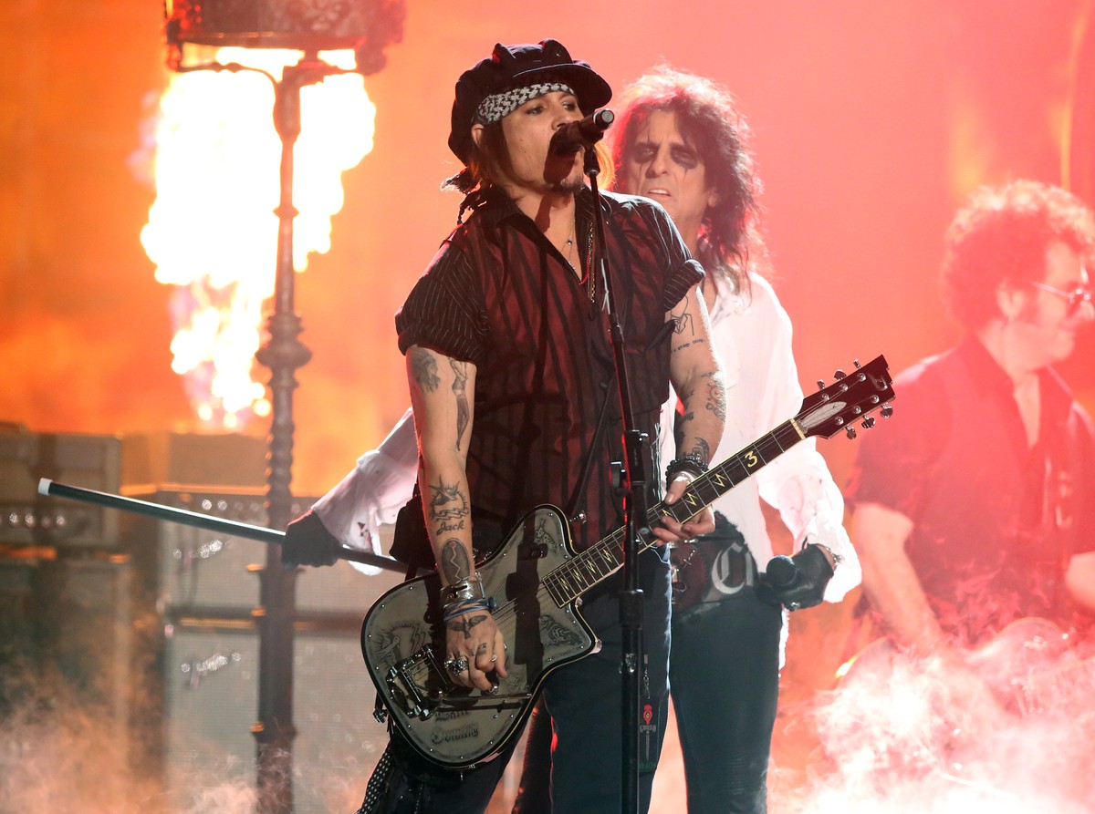 Johnny Depp und Alice Cooper gemeinsam auf der Bühne.