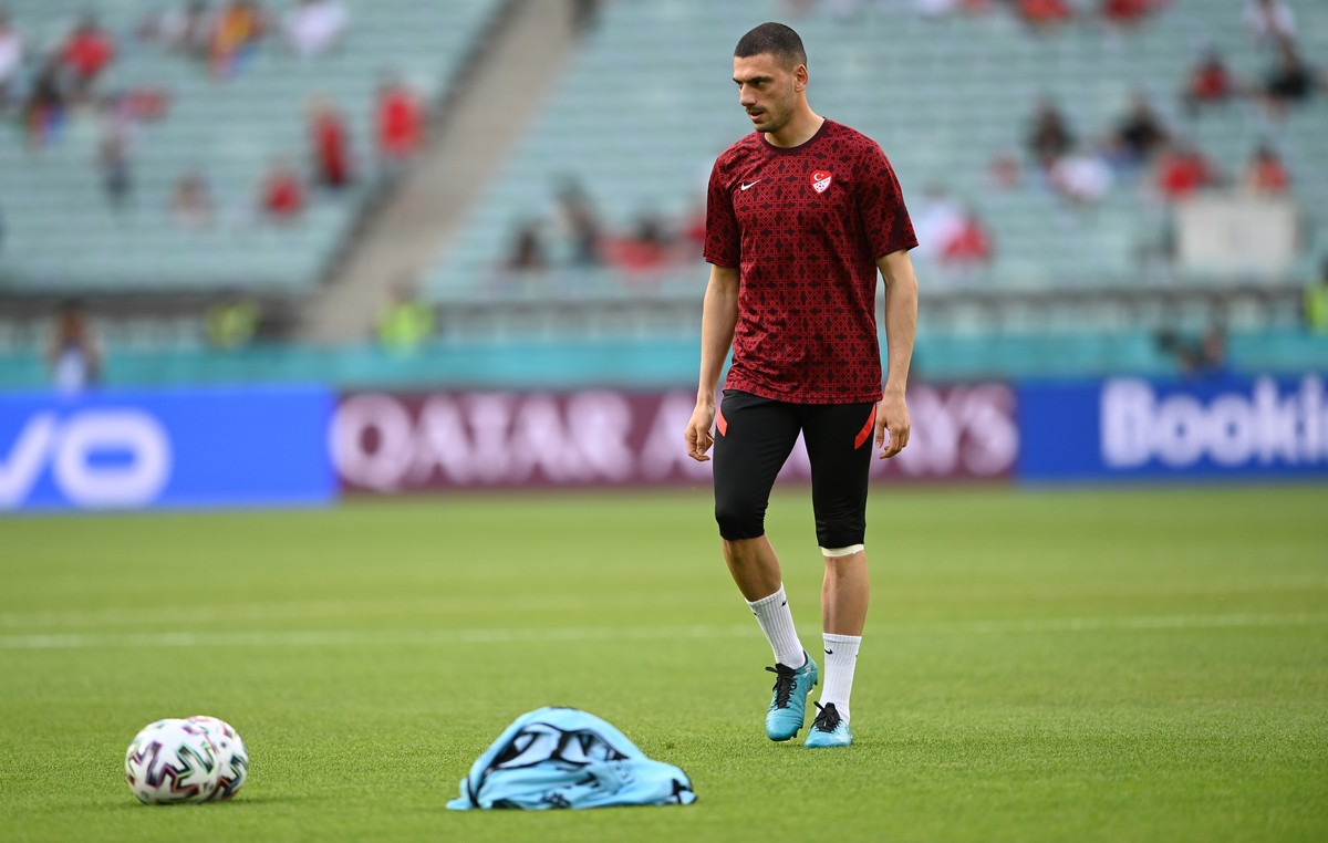 epa09288472 Merih Demiral of Turkey warms up before the UEFA EURO 2020 group A preliminary round soccer match between Switzerland and Turkey in Baku, Azerbaijan, 20 June 2021. EPA/Ozan Kose / POOL (RE ...