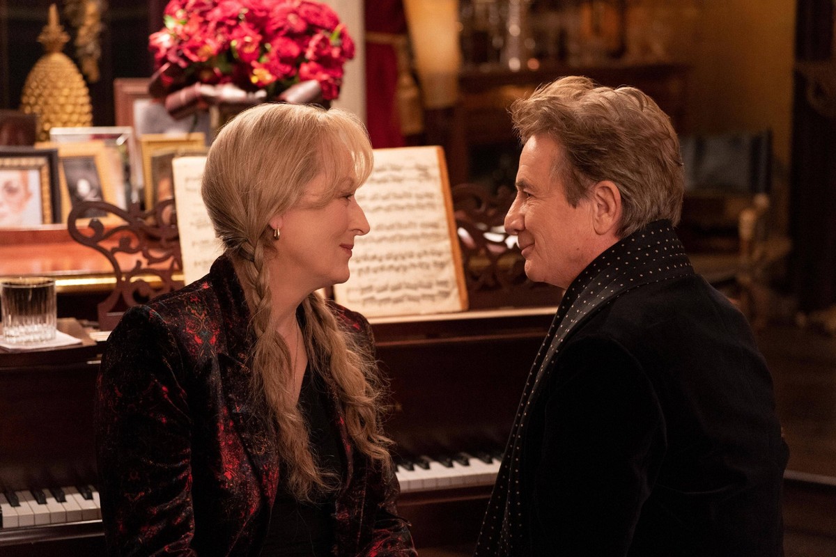 Martin Short, Meryl Streep, Only Murders in the Building Season 3 2023. Photo credit: Patrick Harbron/Hulu PUBLICATIONxINxGERxSUIxAUTxONLY Copyright: xx 34567-001THA The Hollywood Archive