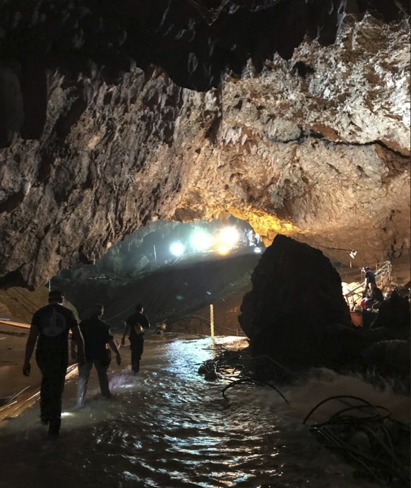 This photo tweeted by Elon Musk shows efforts underway to rescue trapped members of a youth soccer team from a flooded cave in northern Thailand. Musk tweeted early Tuesday, July 10, 2018, he has visi ...